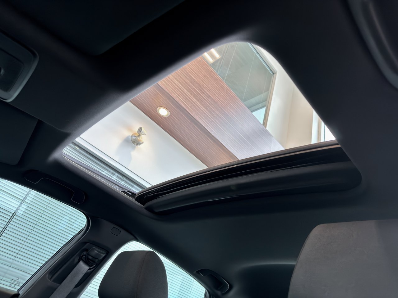 Honda Civic Sedan Sport 2023-13