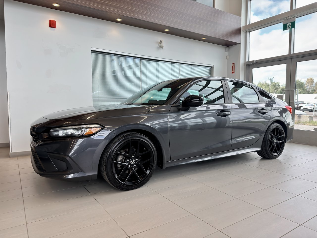 Honda Civic Sedan Sport 2023-4