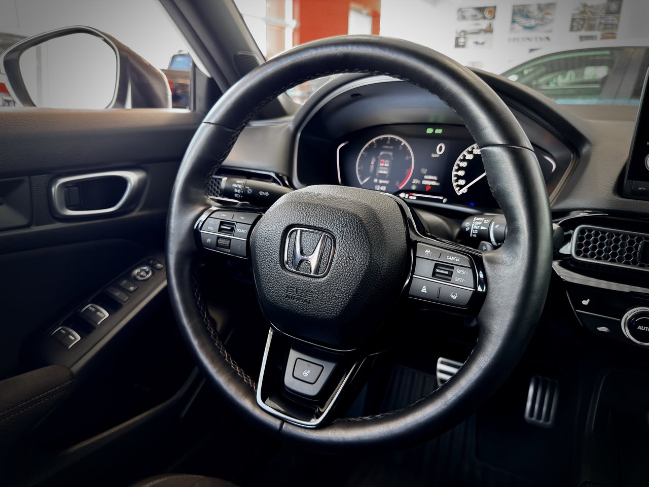 Honda Civic Sedan Sport 2024-20