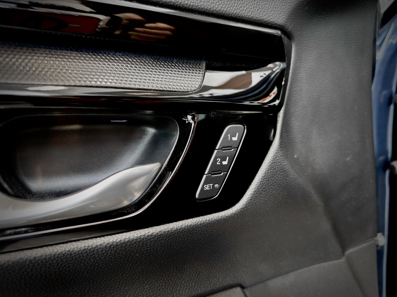 Honda CR-V Hybrid Touring 2023-34