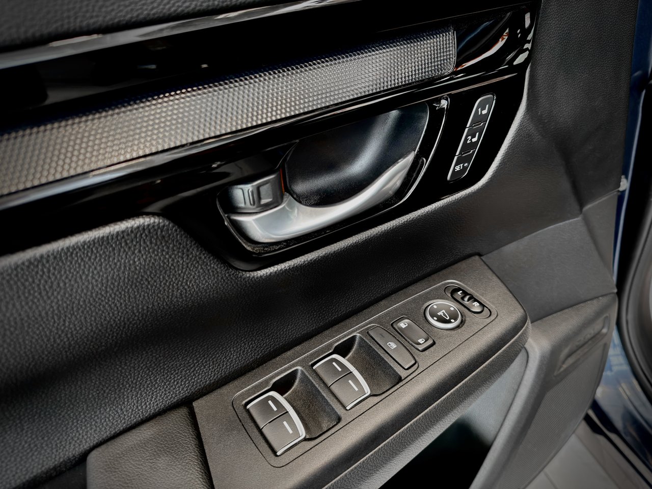 Honda CR-V Hybrid Touring 2023-33