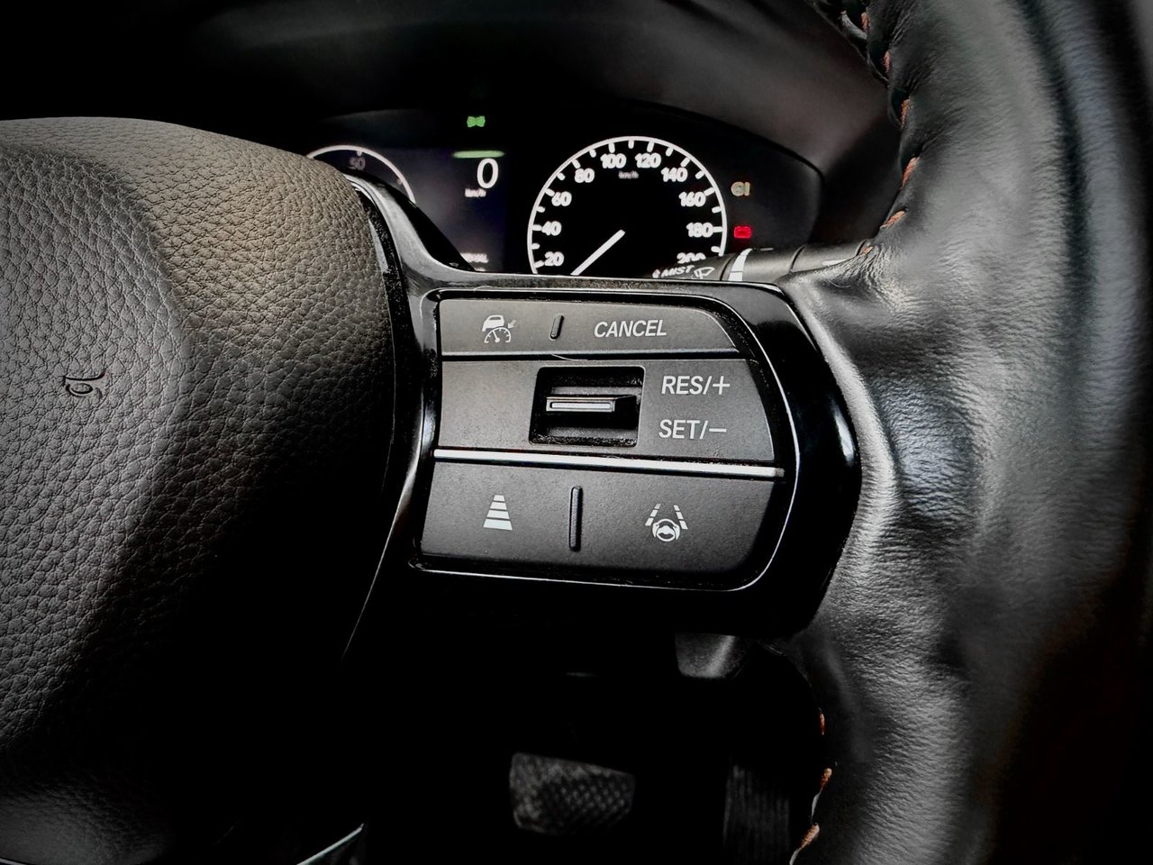 Honda CR-V Hybrid Touring 2023-25