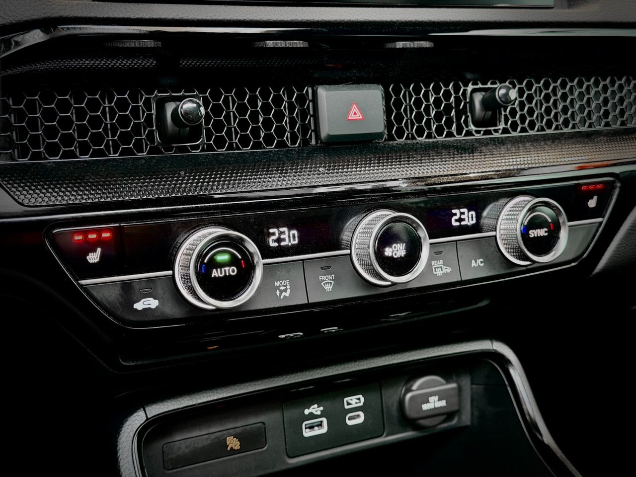 Honda CR-V Hybrid Touring 2023-29