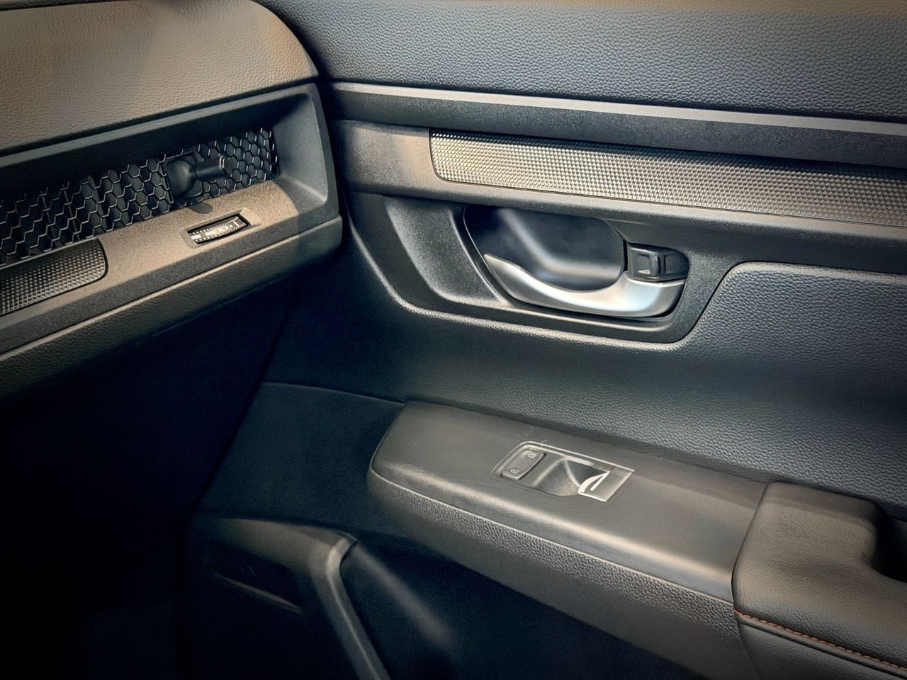 2024 Honda CR-V Hybrid EX-L-27