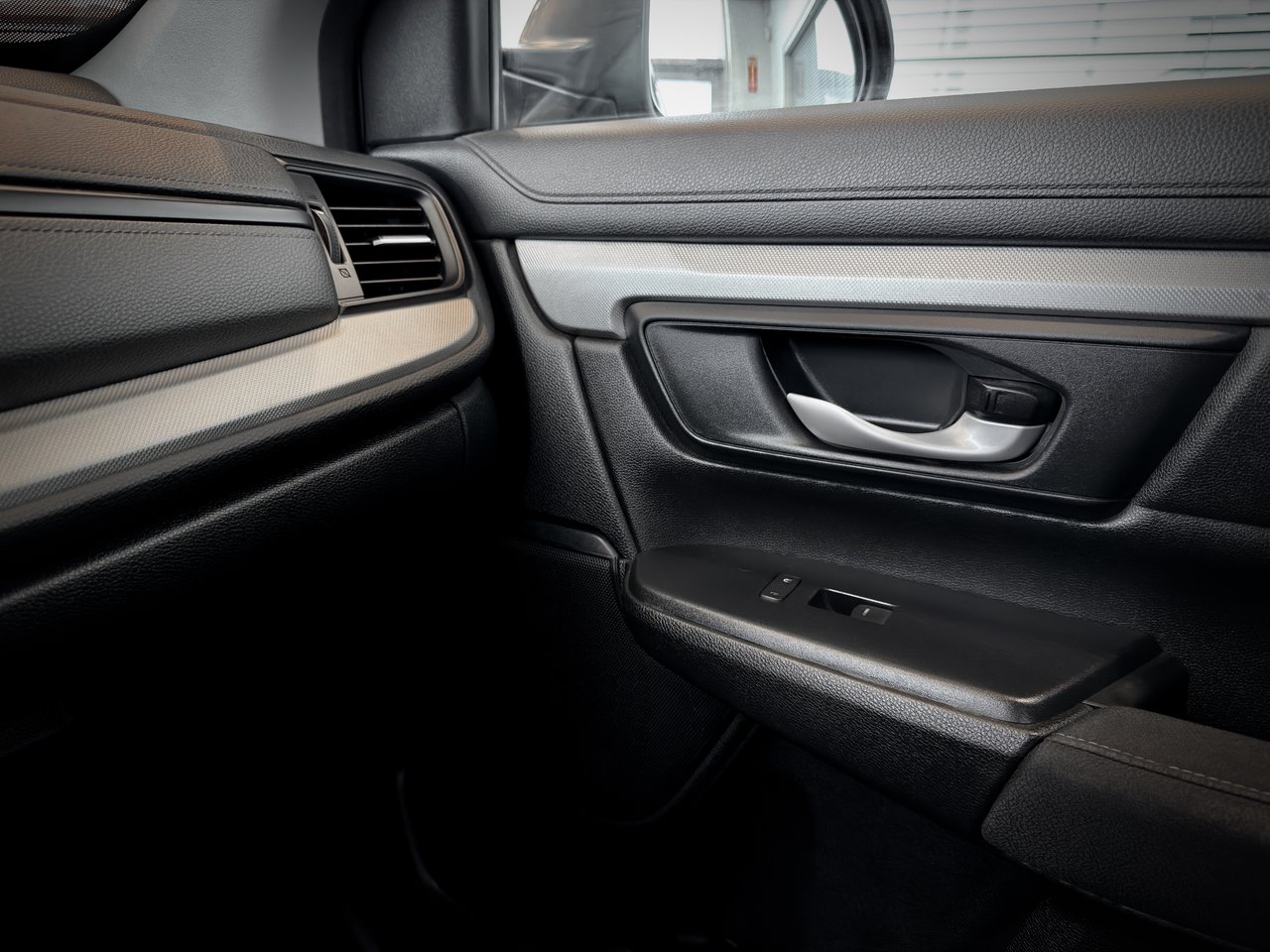 Honda CR-V LX 4WD  2017-28