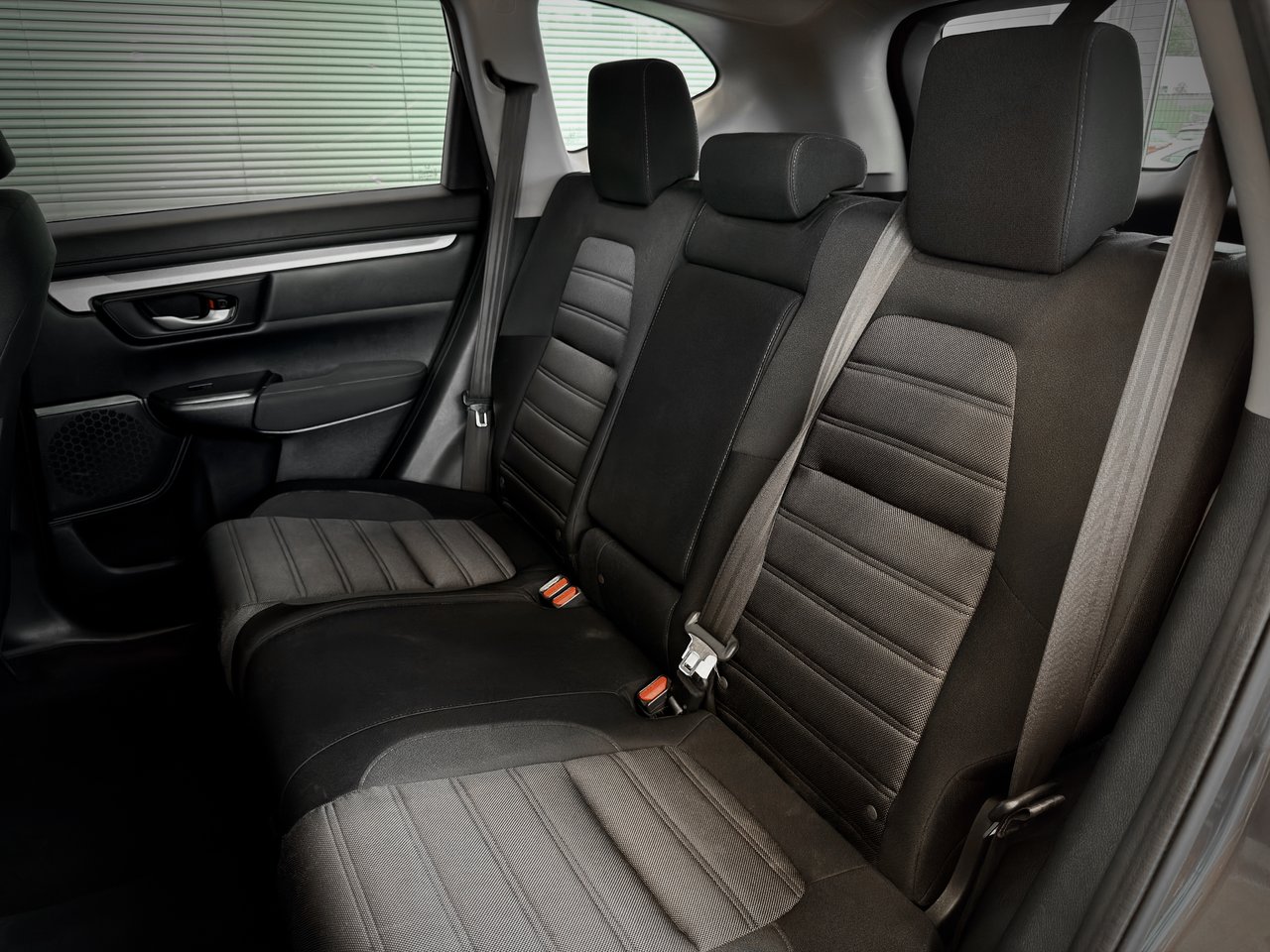 Honda CR-V LX 4WD  2017-15