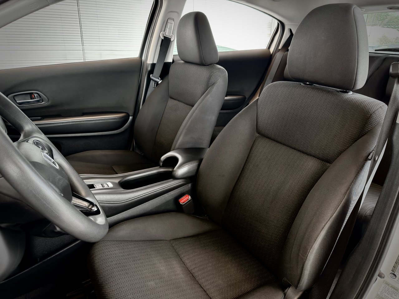 2016 Honda HR-V LX AWD-13