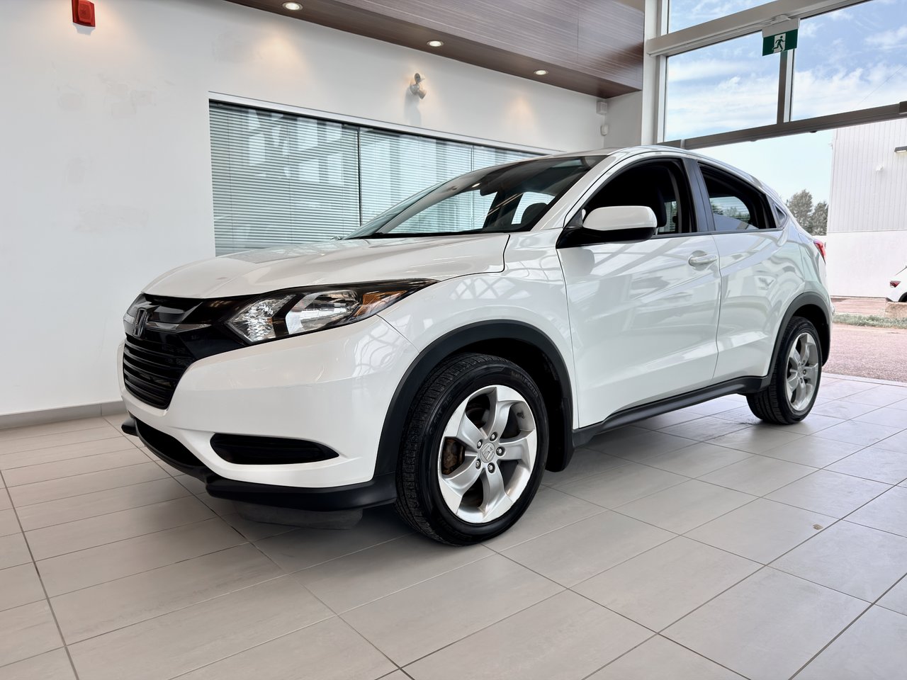 2016 Honda HR-V LX AWD-2