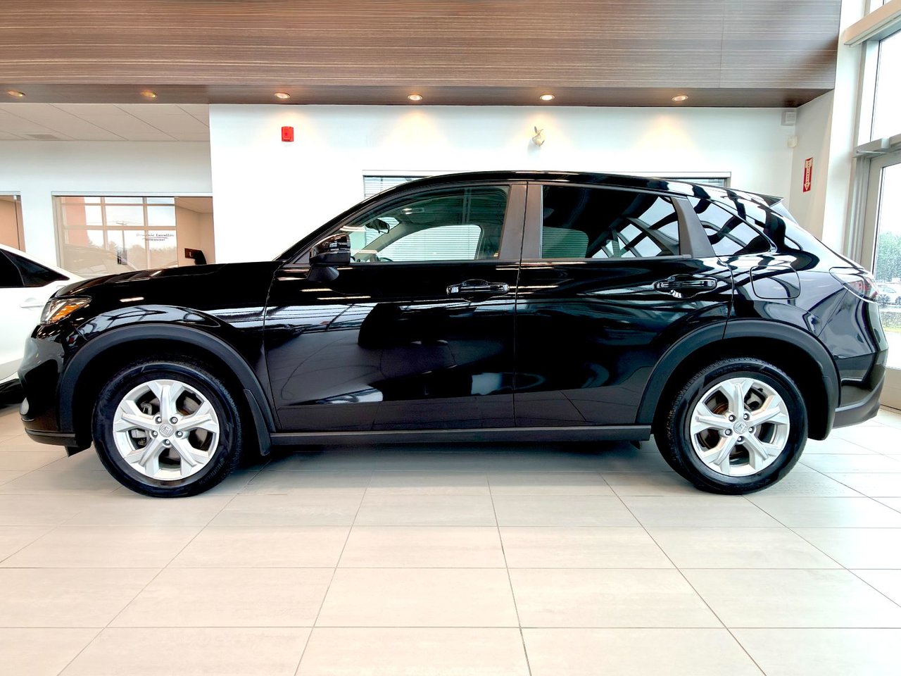 Honda HR-V LX-B 2024-7