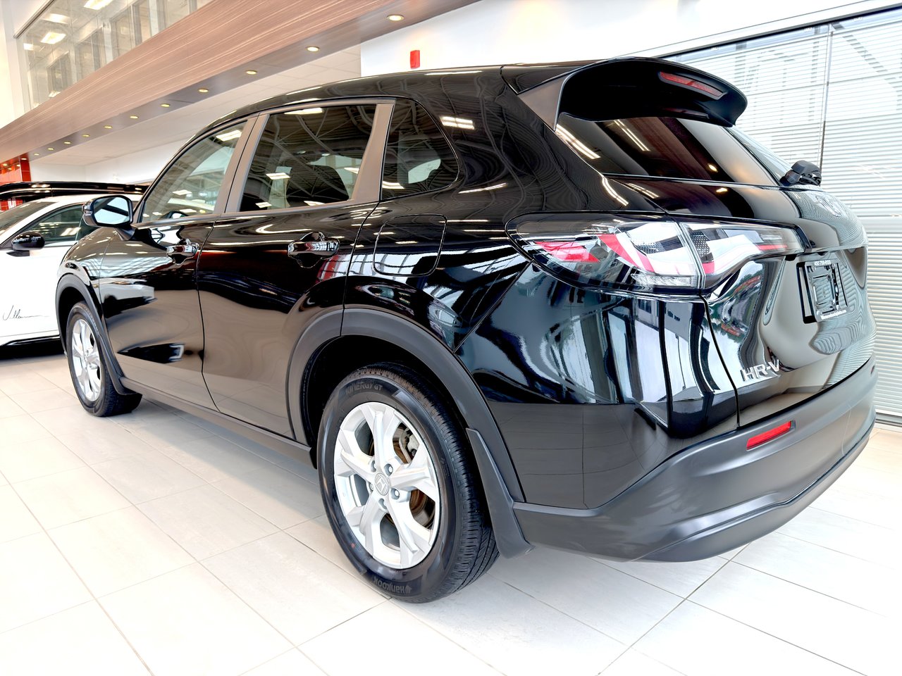 Honda HR-V LX-B 2024-8