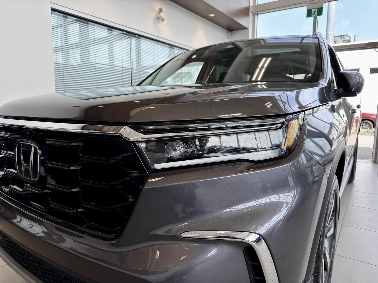 2025 Honda Pilot Touring-4