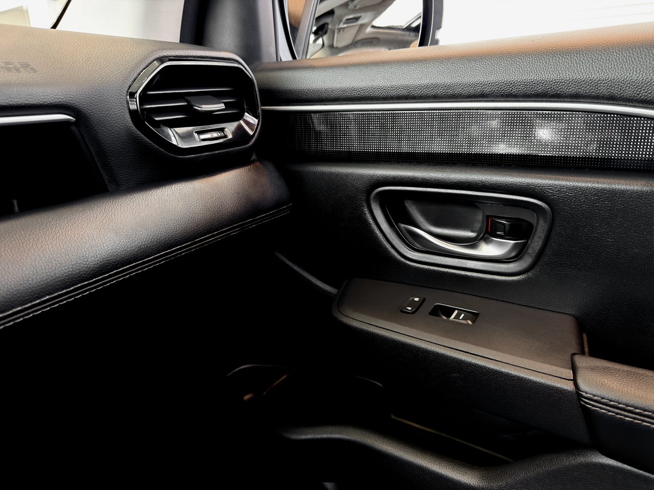 2025 Honda Pilot Touring-36