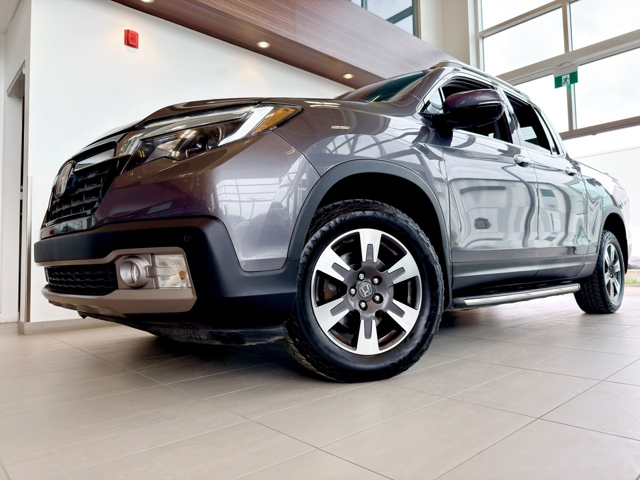 Honda Ridgeline Touring 2019-1