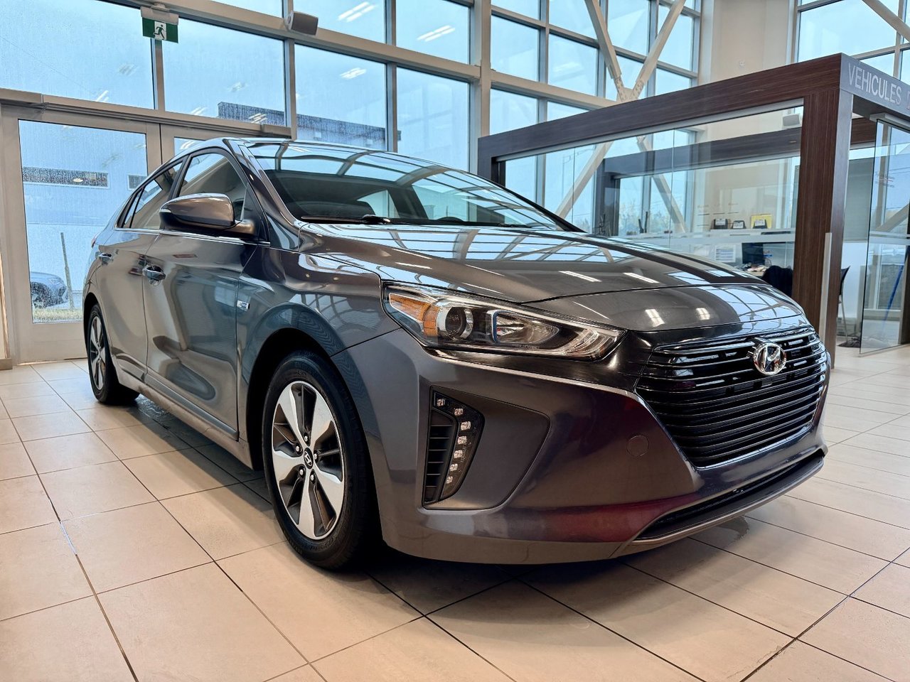 2019 Hyundai Ioniq Preferred Plug IN-6
