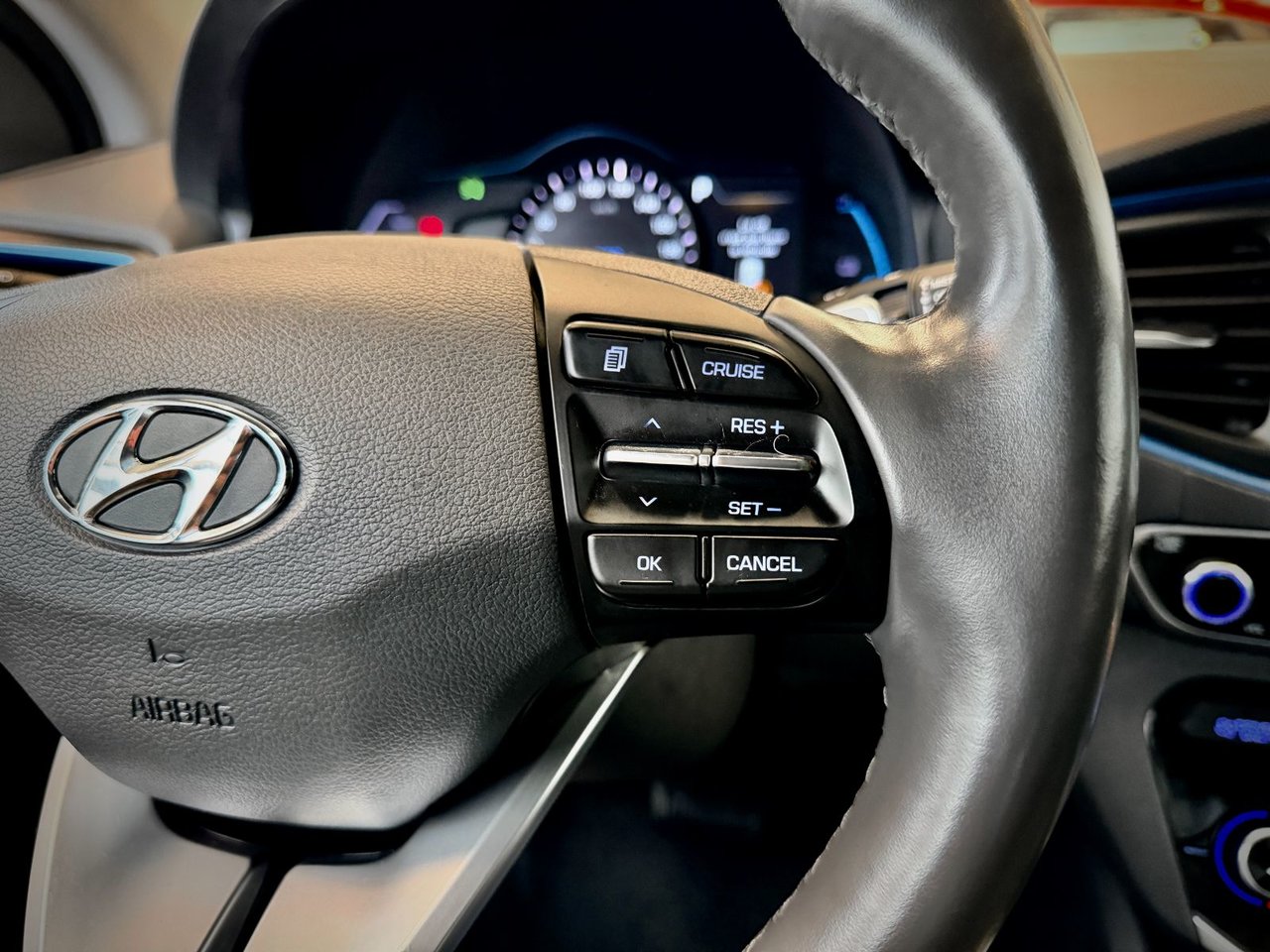 2019 Hyundai Ioniq Preferred Plug IN-17