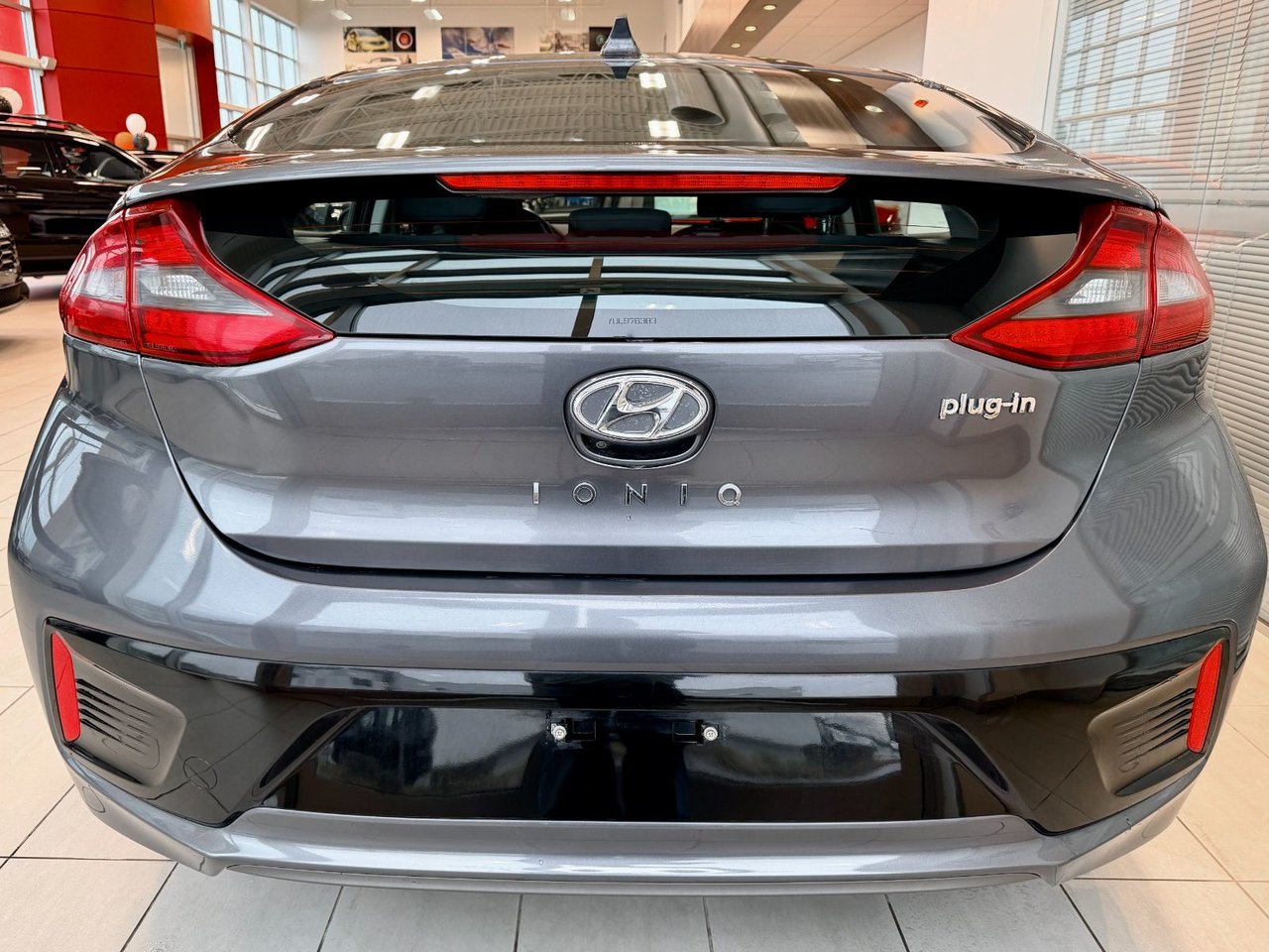 2019 Hyundai Ioniq Preferred Plug IN-9