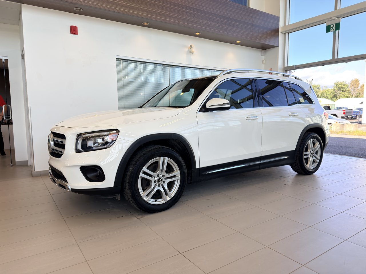Mercedes-Benz GLB 250 2021-3