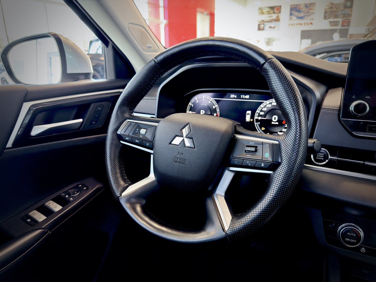 2023 Mitsubishi Outlander GT PREMIUM-19