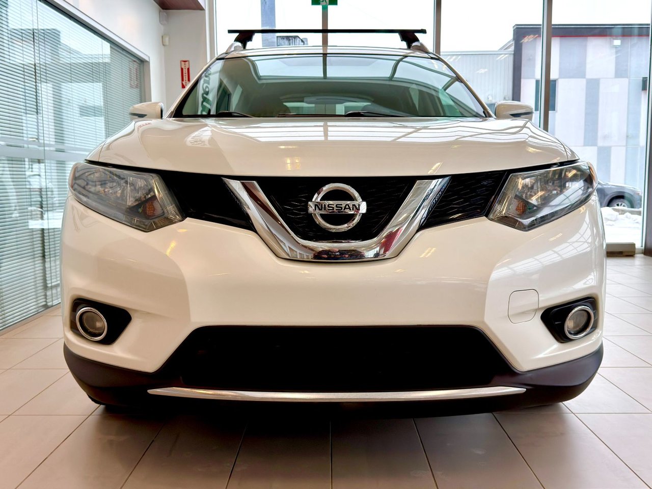 2016 Nissan Rogue SV AWD-4