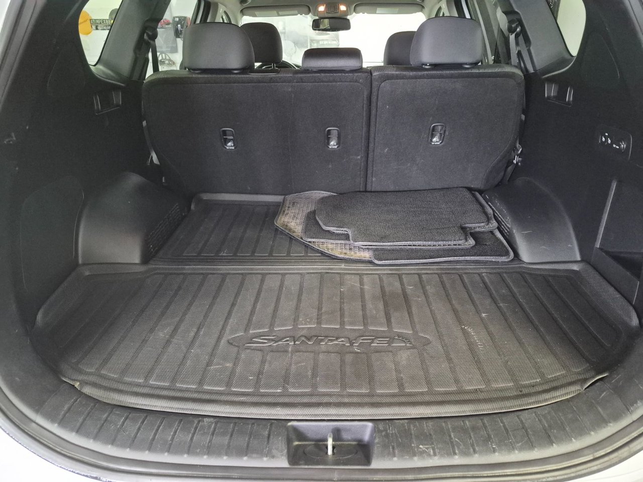 2019 Hyundai SANTA FE PREFERRED-4