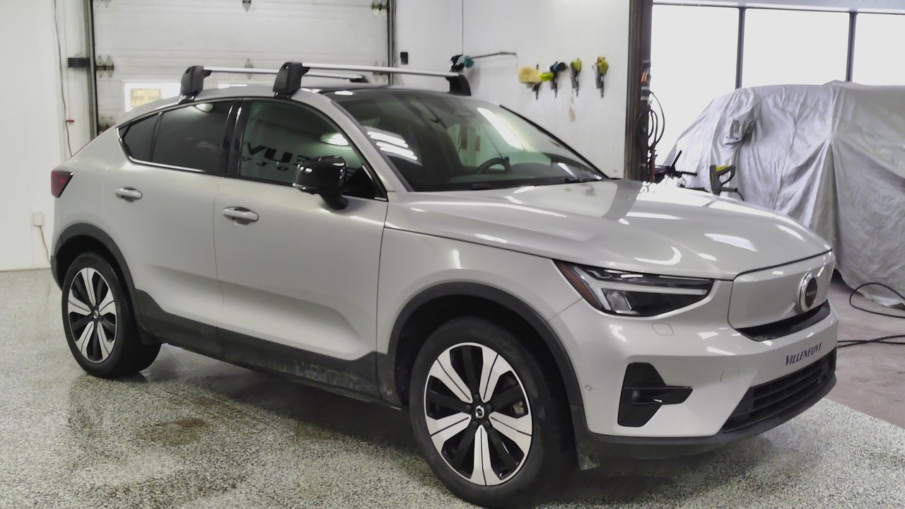 2023 Volvo C40 PLUS-1