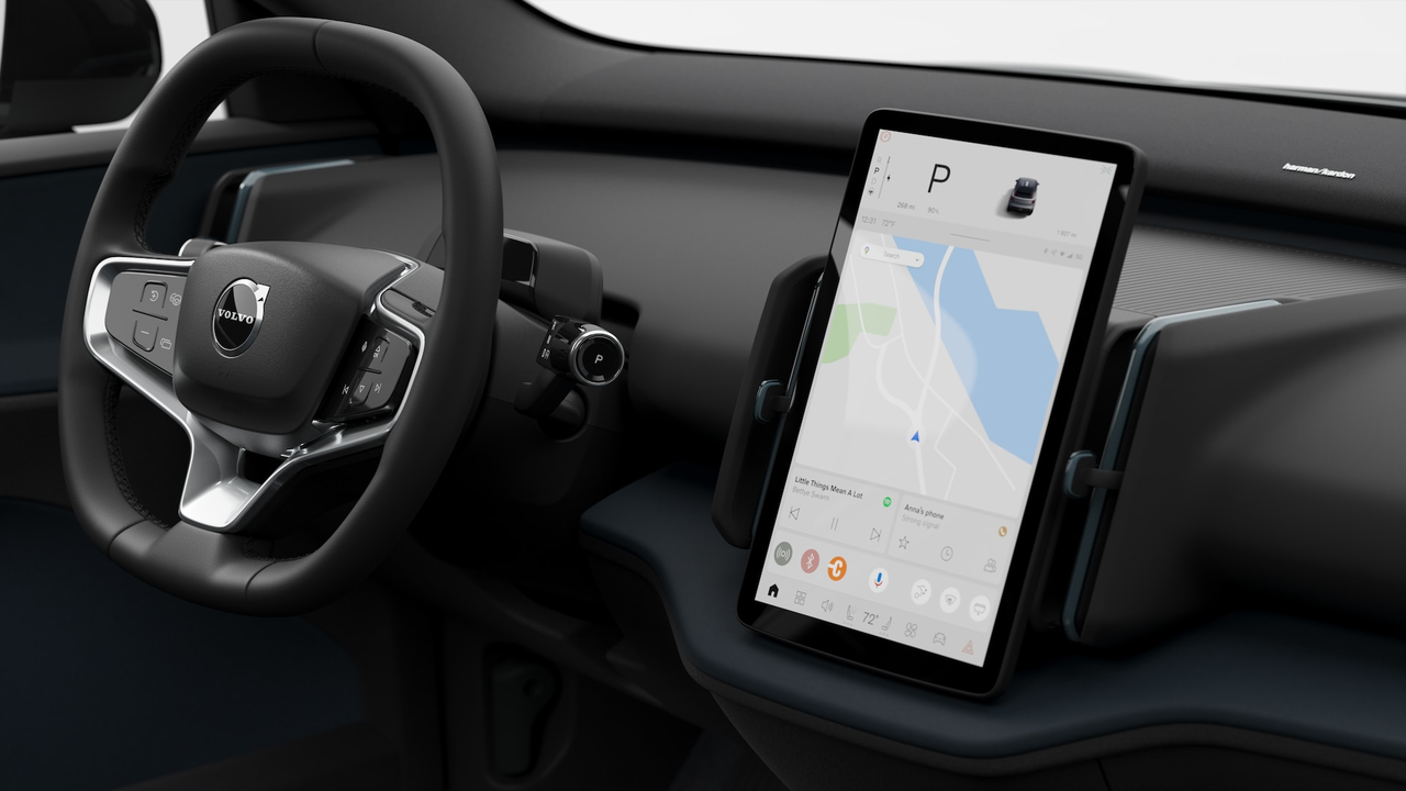 2025 Volvo EX30 Plus-11