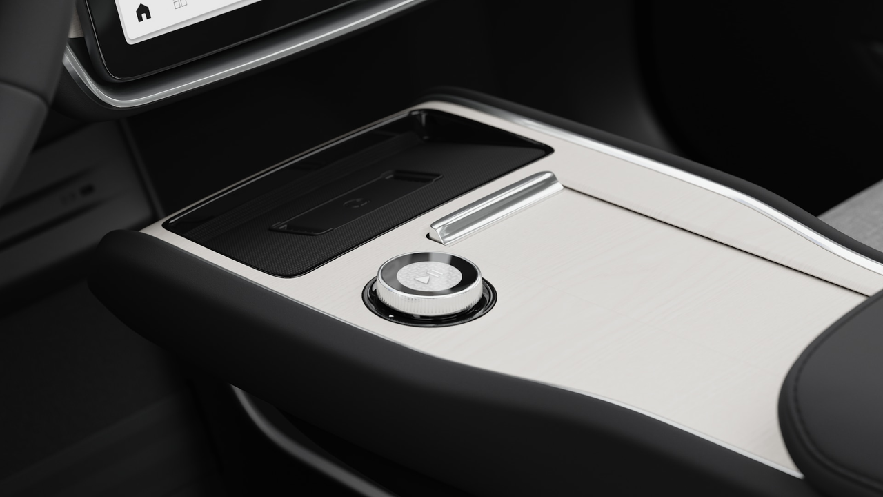 Volvo EX90 Ultra 2025-8