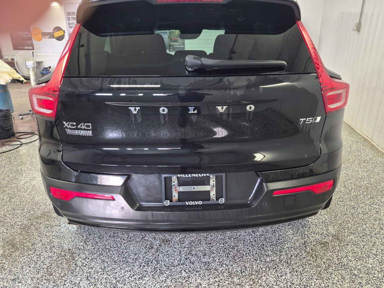 Volvo XC40 R-DESIGN 2022-3