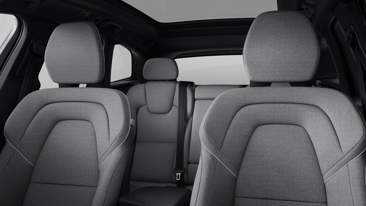 Volvo XC60 Plug-In Hybrid Ultra Dark Theme 2025-9