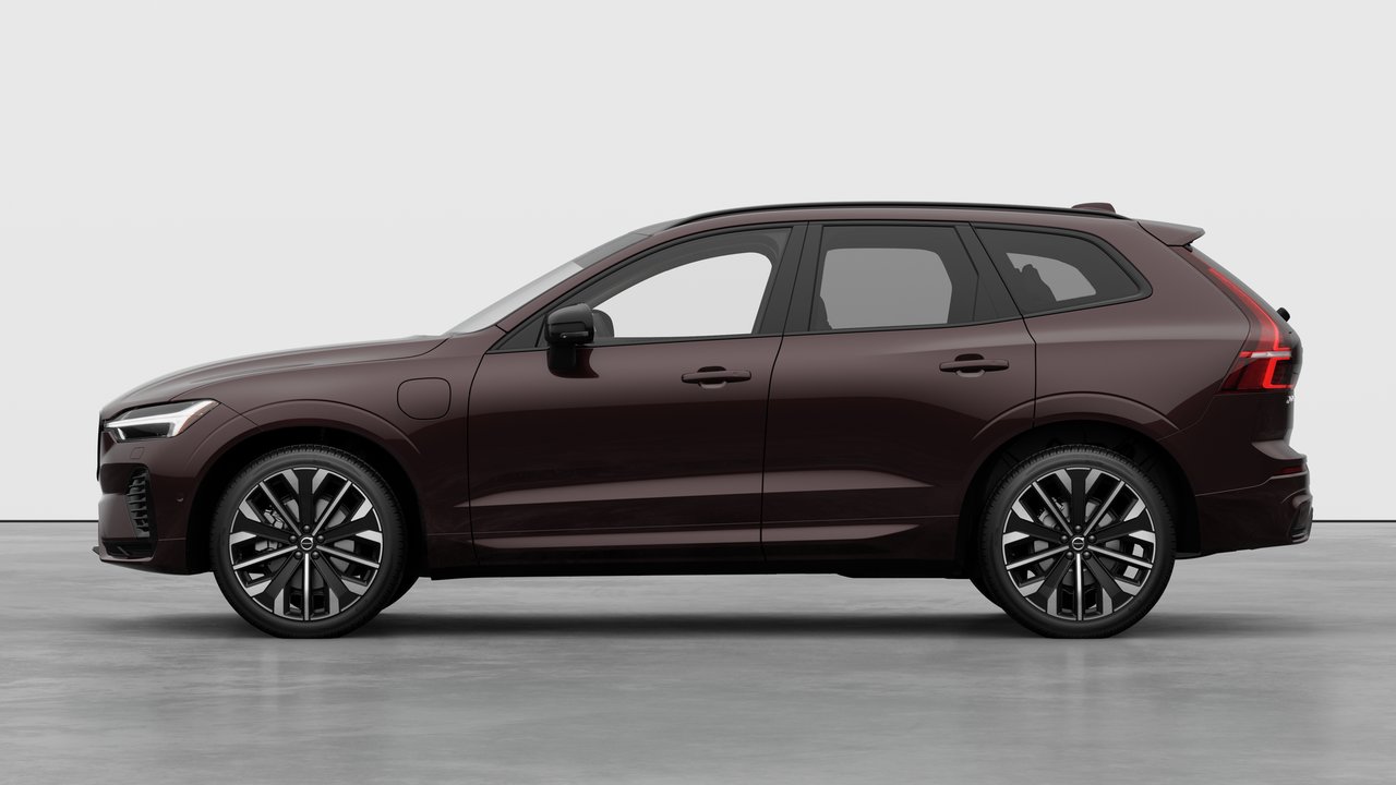 Volvo XC60 Plug-In Hybrid Ultra Dark Theme 2026-7