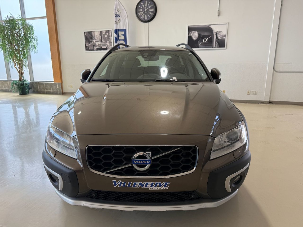 2015 Volvo XC70 T6 Premier Plus AWD