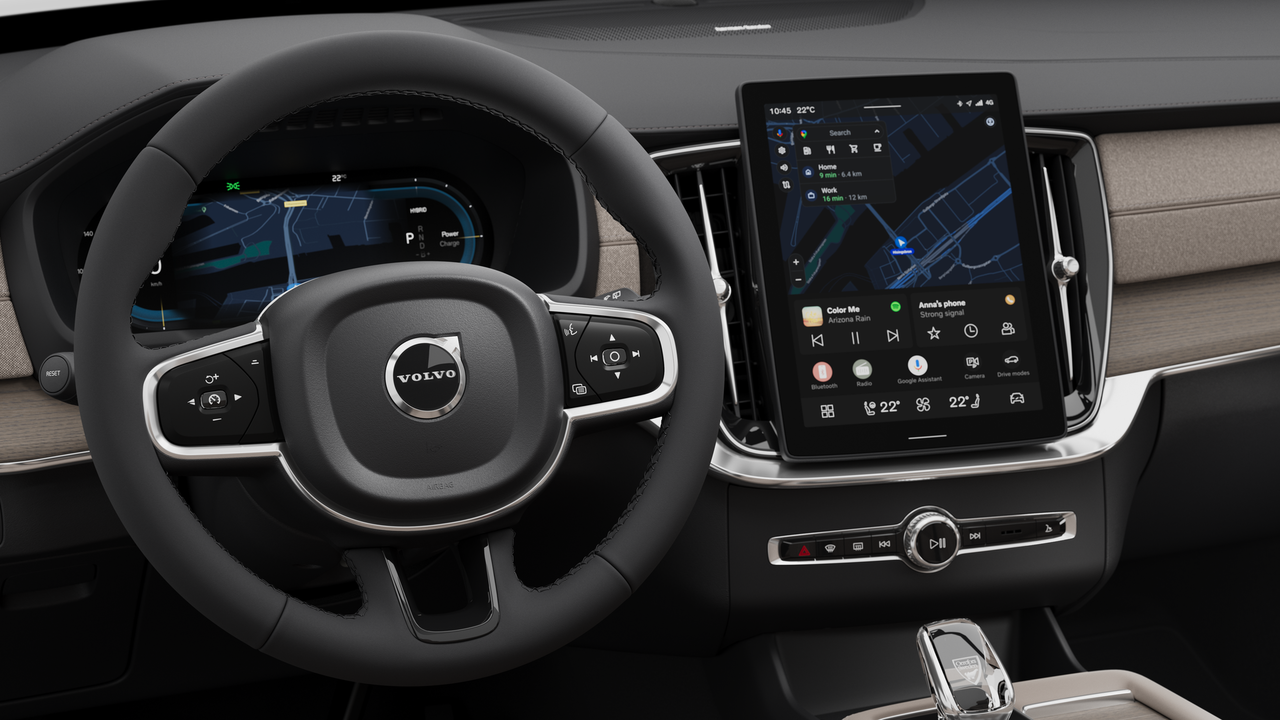 2025 Volvo XC90 Plug-In Hybrid Plus Bright Theme-13