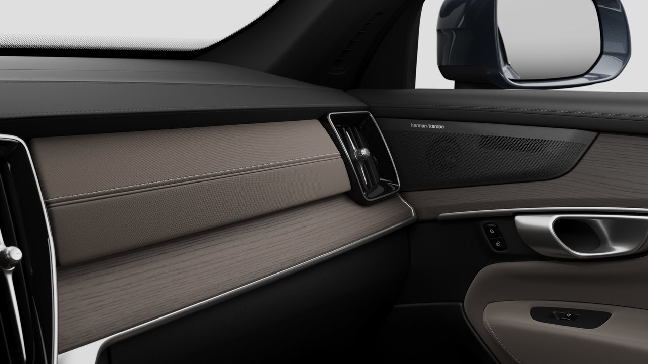 2026 Volvo XC90 Plus Bright Theme-8