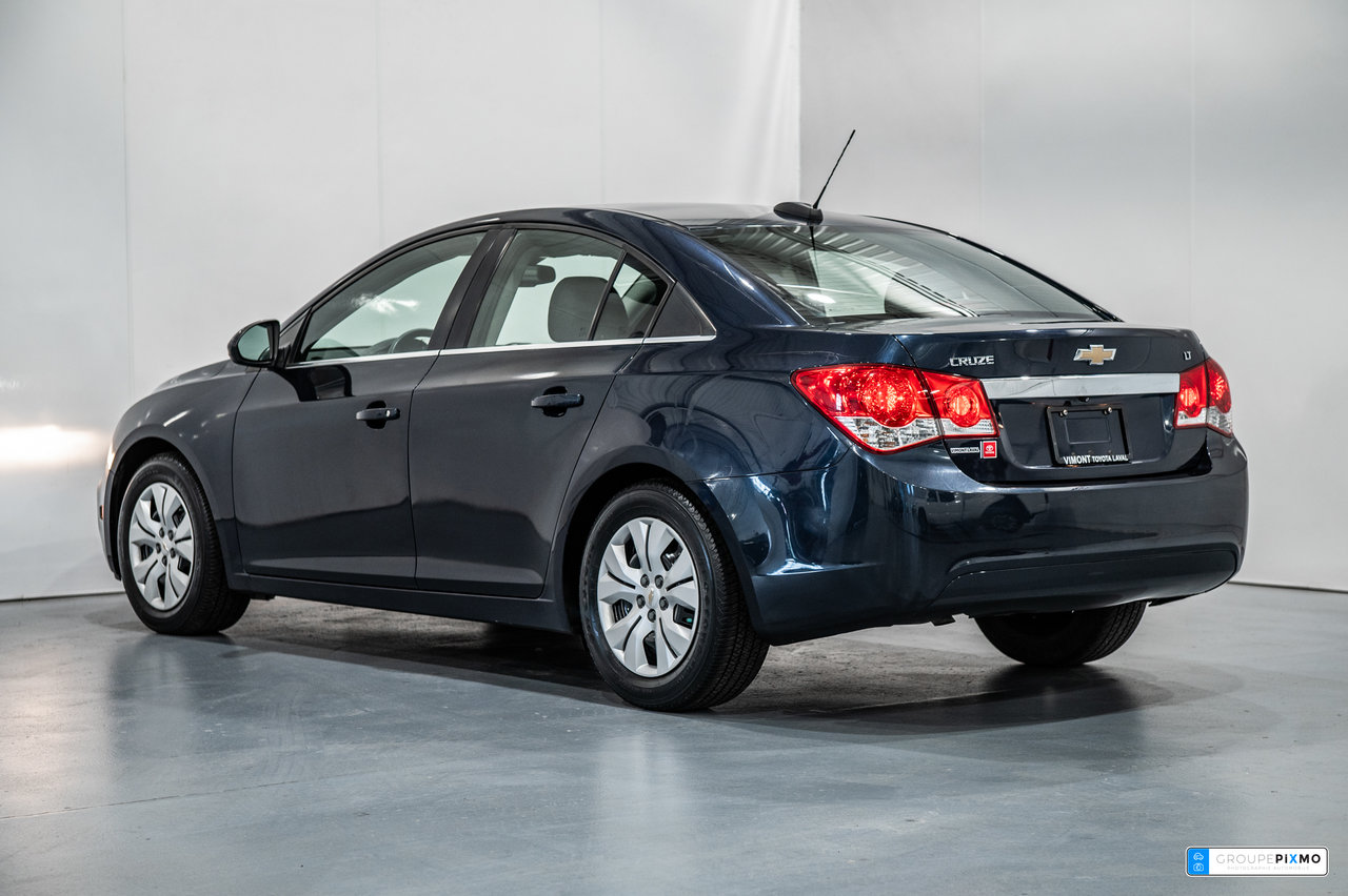 Chevrolet Cruze Limited 1LT / SIÈGES CHAUFFANTS / BLUETOOTH / A/C+++ 2016-7