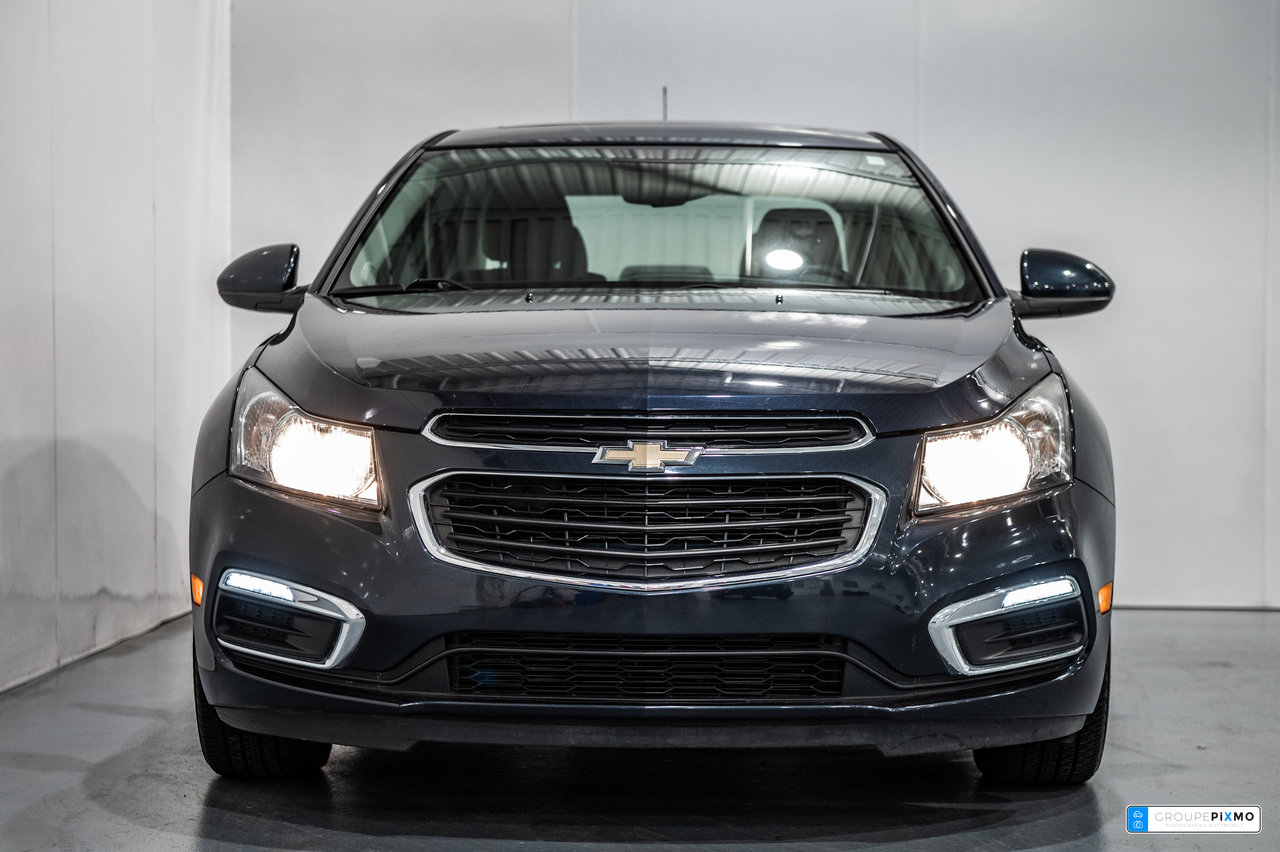 Chevrolet Cruze Limited 1LT / SIÈGES CHAUFFANTS / BLUETOOTH / A/C+++ 2016-1