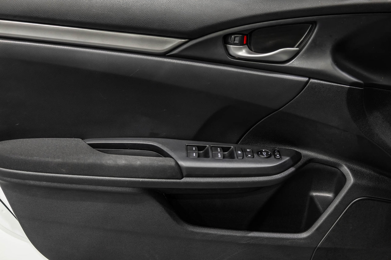 2018 Honda Civic Hatchback LX / CAMÉRA DE RECUL / A/C / SIÈGES CHAUFFANTS+++-12