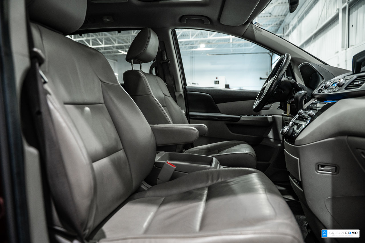 2013 Honda Odyssey TOURING / CUIR / TOIT OUVRANT / DVD / CAMÉRA+++-35