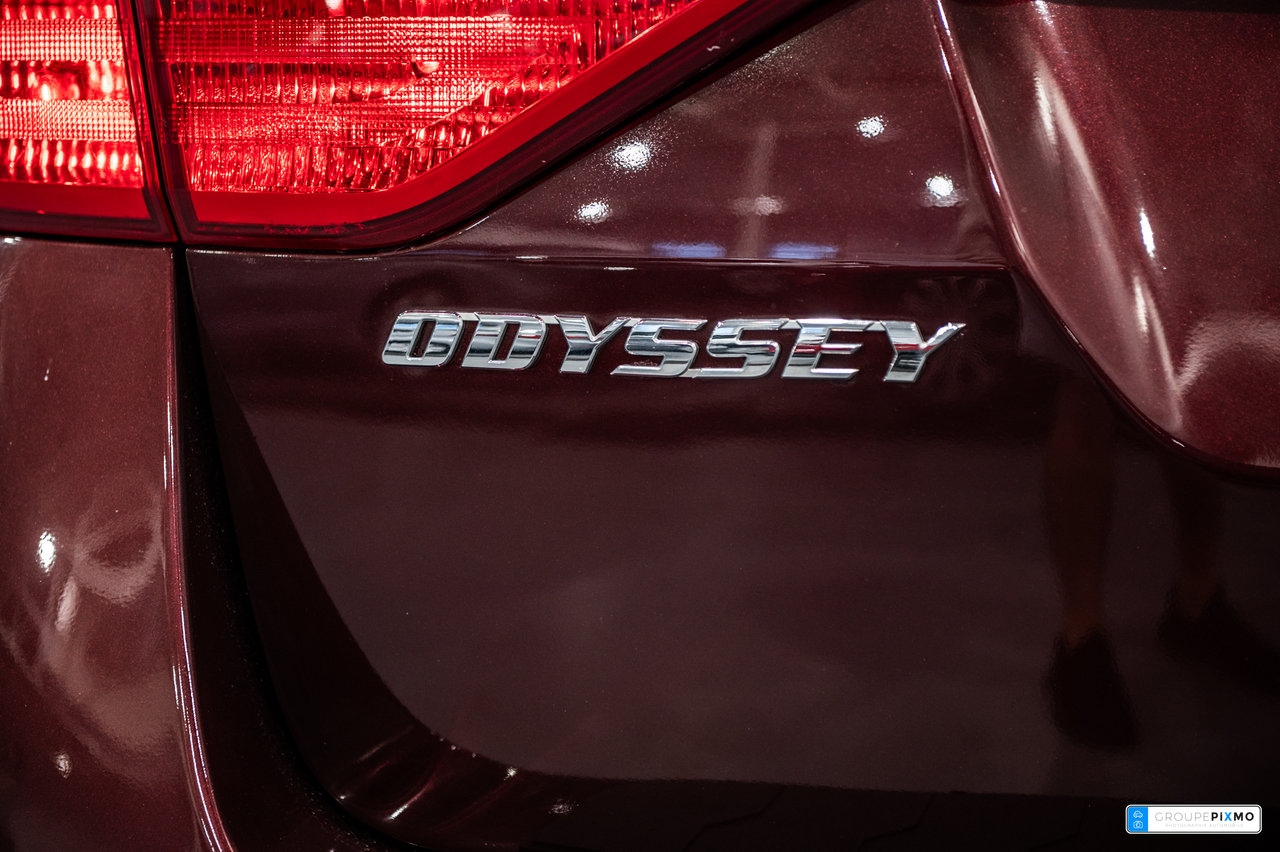 2013 Honda Odyssey TOURING / CUIR / TOIT OUVRANT / DVD / CAMÉRA+++-9
