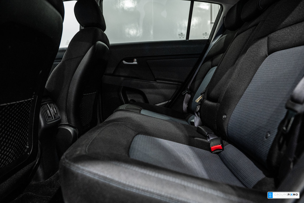 2016 Kia Sportage LX / FWD / SIÈGES CHAUFFANTS / A/C+++-23