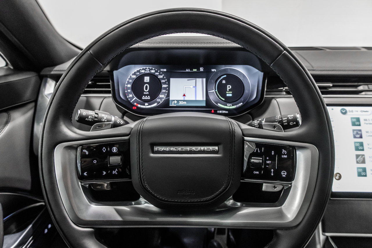 Land Rover Range Rover P550e S 2025-12