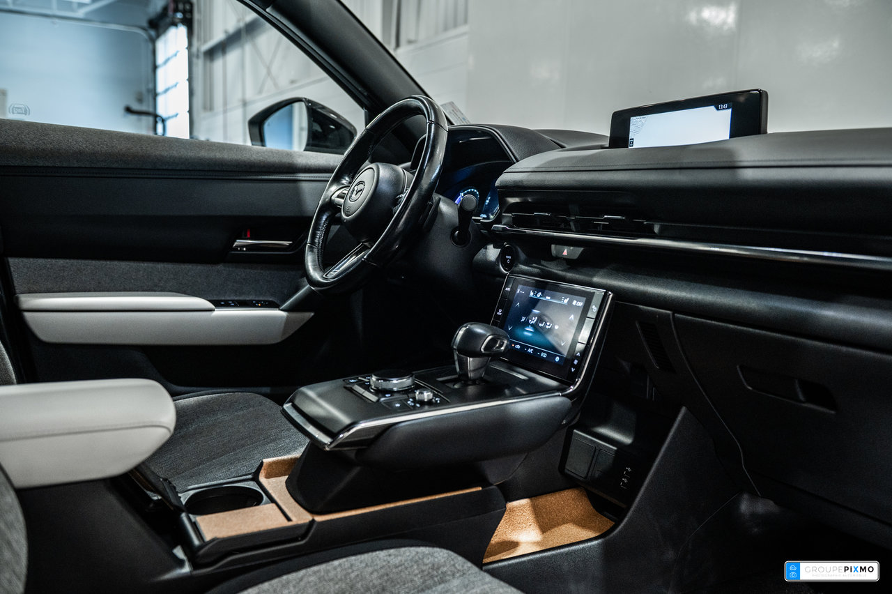 Mazda MX-30 EV GS / E SKYACTIVE / APPLE CARPLAY / CAMÉRA +++ 2023-30
