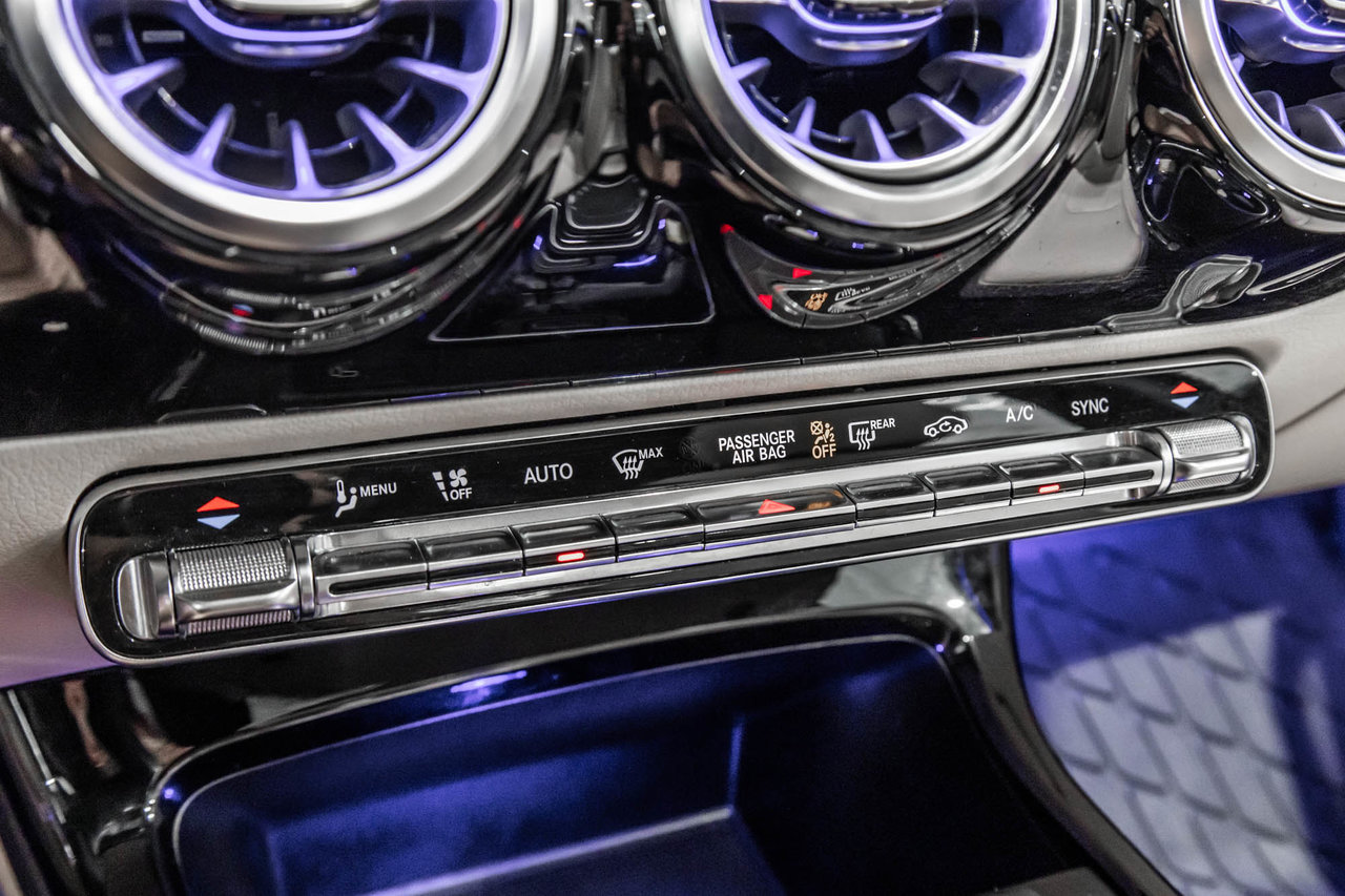 2022 Mercedes-Benz A-Class A 250 / 4MATIC / APPLE CARPLAY / CAMÉRA DE RECUL +-24
