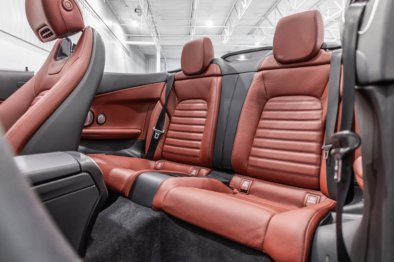 2020 Mercedes-Benz C-Class C 300 / 4MATIC / CABRIOLET / PREMIUM PACKAGE +++-30