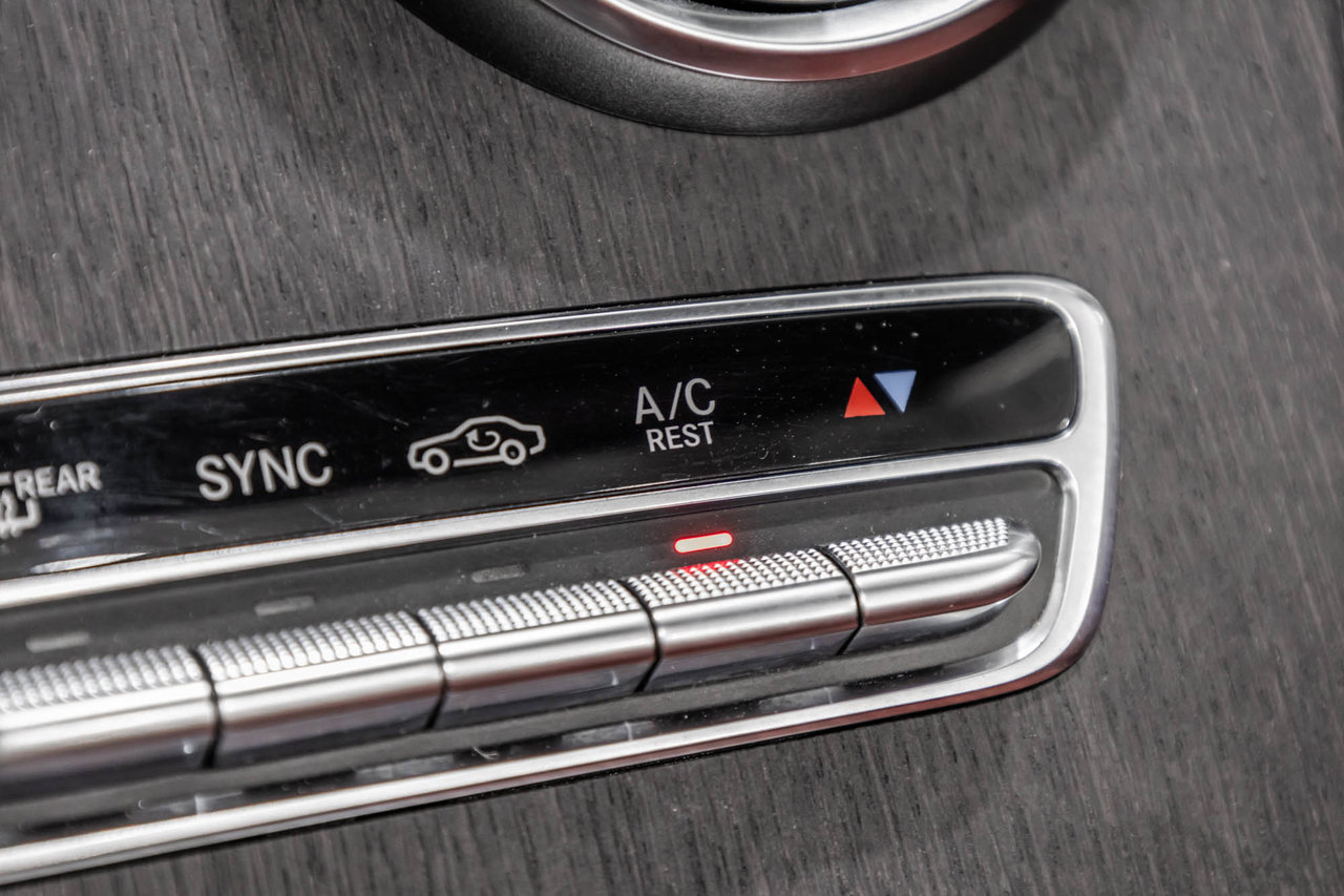 2020 Mercedes-Benz C-Class C 300 / 4MATIC / CABRIOLET / PREMIUM PACKAGE +++-25