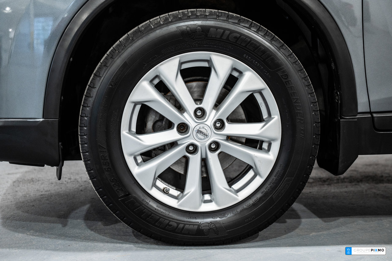 2014 Nissan Rogue SV / AWD / TOIT OUVRANT / SIÈGES CHAUFFANTS +++-5