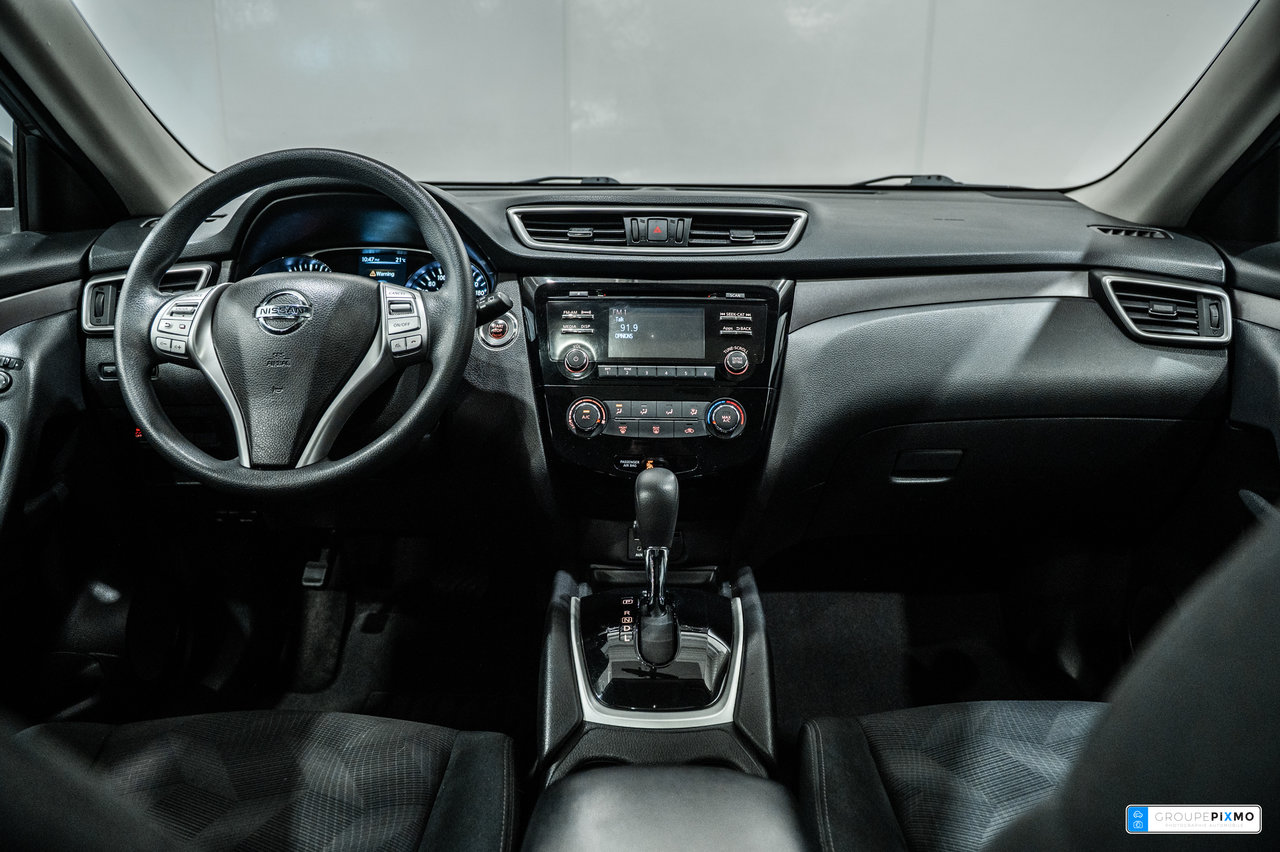 2014 Nissan Rogue SV / AWD / TOIT OUVRANT / SIÈGES CHAUFFANTS +++-28