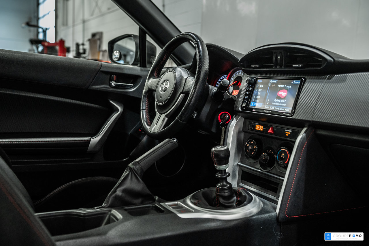 Scion FR-S MANUELLE / RWD / BLUETOOTH / A/C +++ 2016-25
