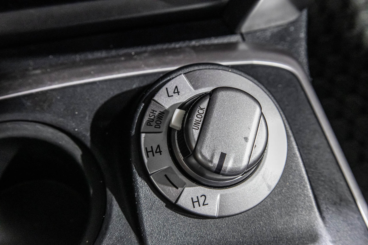2018 Toyota 4Runner SR5 / CUIR / TOIT OUVRANT / CAMÉRA DE RECUL ++-23