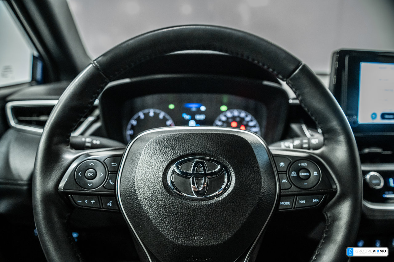 Toyota Corolla Cross Hybrid SE / AWD / HYBRIDE / APPLE CARPLAY / TOIT OUVRANT 2024-16