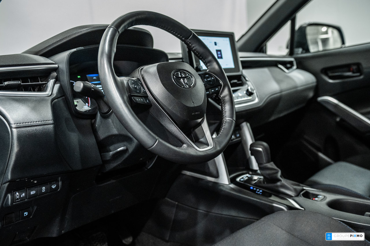 Toyota Corolla Cross Hybrid SE / AWD / HYBRIDE / APPLE CARPLAY / TOIT OUVRANT 2024-14
